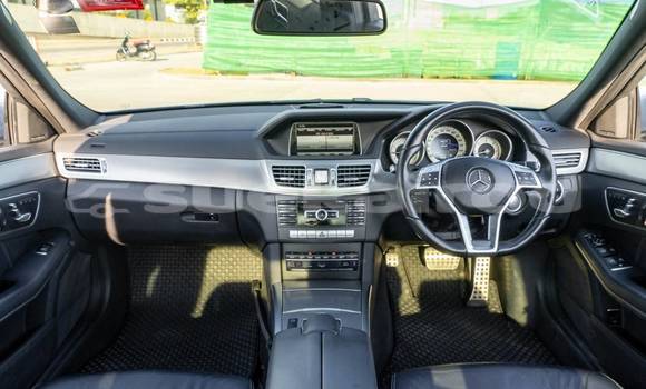 Buy Used Mercedes-Benz E-Classe Other Car in Bangkok in Bangkok Buy Used Mercedes-Benz E-Classe Other Car in Bangkok in Bangkok