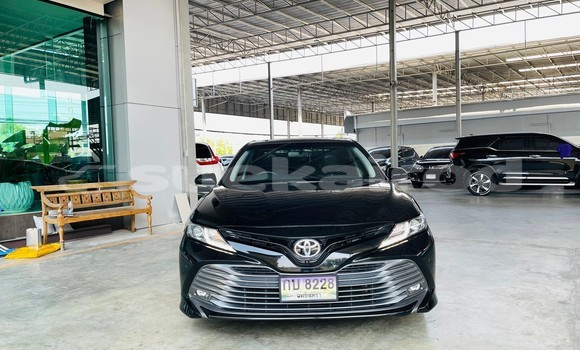 Buy Used Toyota Camry Black Car in Bangkok in Bangkok