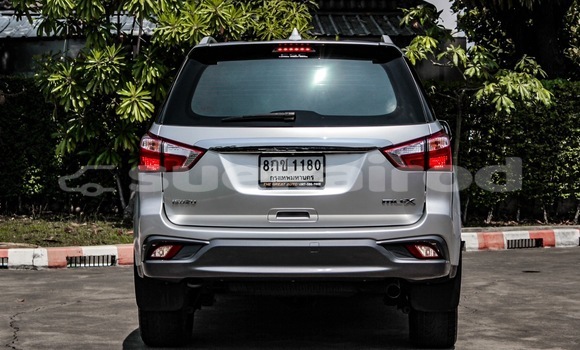 ซื้อ รถมือสอง Isuzu MU-X อื่น ๆ รถยนต์ ใน %{เมือง} ใน กรุงเทพมหานคร ซื้อ รถมือสอง Isuzu MU-X อื่น ๆ รถยนต์ ใน %{เมือง} ใน กรุงเทพมหานคร