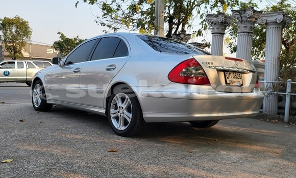 Buy Used Mercedes-Benz E-Classe Other Car in Bangkok in Bangkok Buy Used Mercedes-Benz E-Classe Other Car in Bangkok in Bangkok