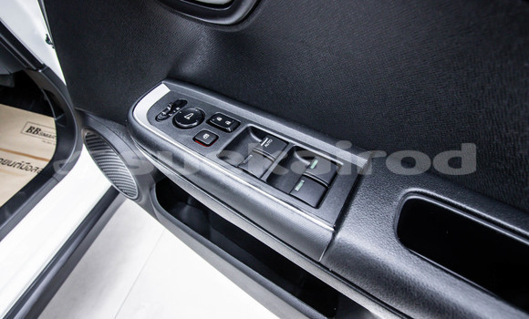 Buy Used Honda BR-V White Car in Bangkok in Bangkok Buy Used Honda BR-V White Car in Bangkok in Bangkok