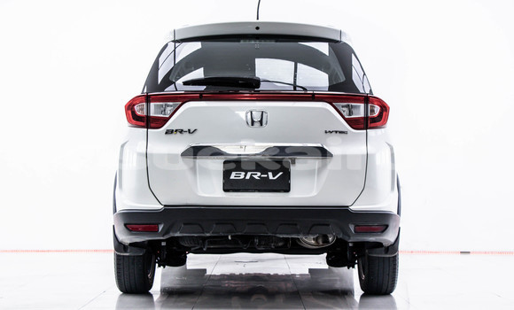 Buy Used Honda BR-V White Car in Bangkok in Bangkok Buy Used Honda BR-V White Car in Bangkok in Bangkok