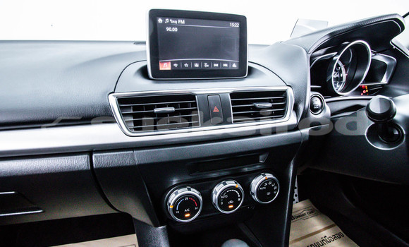 ซื้อ รถมือสอง Mazda 3 ขาว รถยนต์ ใน %{เมือง} ใน กรุงเทพมหานคร ซื้อ รถมือสอง Mazda 3 ขาว รถยนต์ ใน %{เมือง} ใน กรุงเทพมหานคร