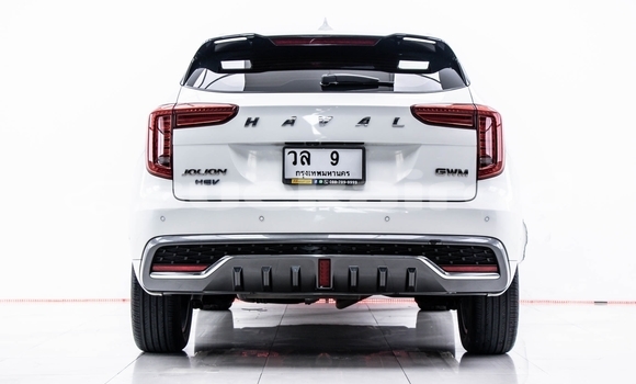 Buy Used Haval H6 White Car in Bangkok in Bangkok Buy Used Haval H6 White Car in Bangkok in Bangkok