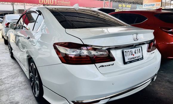 ซื้อ รถมือสอง Honda Accord ขาว รถยนต์ ใน %{เมือง} ใน กรุงเทพมหานคร ซื้อ รถมือสอง Honda Accord ขาว รถยนต์ ใน %{เมือง} ใน กรุงเทพมหานคร