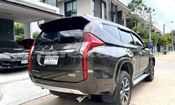 ซื้อ รถมือสอง Mitsubishi Pajero สีดำ รถยนต์ ใน %{เมือง} ใน กรุงเทพมหานคร ซื้อ รถมือสอง Mitsubishi Pajero สีดำ รถยนต์ ใน %{เมือง} ใน กรุงเทพมหานคร