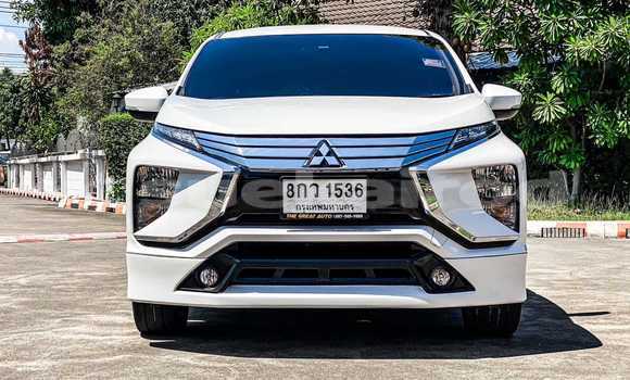 Buy Used Mitsubishi Xpander White Car in Bangkok in Bangkok