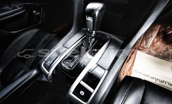 ซื้อ รถมือสอง Honda Civic ขาว รถยนต์ ใน %{เมือง} ใน กรุงเทพมหานคร ซื้อ รถมือสอง Honda Civic ขาว รถยนต์ ใน %{เมือง} ใน กรุงเทพมหานคร