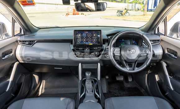 ซื้อ รถมือสอง Toyota Corolla ขาว รถยนต์ ใน %{เมือง} ใน กรุงเทพมหานคร