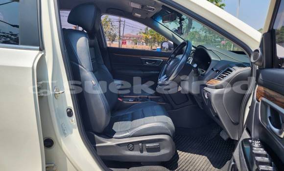 ซื้อ รถมือสอง Honda CR-V ขาว รถยนต์ ใน %{เมือง} ใน กรุงเทพมหานคร ซื้อ รถมือสอง Honda CR-V ขาว รถยนต์ ใน %{เมือง} ใน กรุงเทพมหานคร