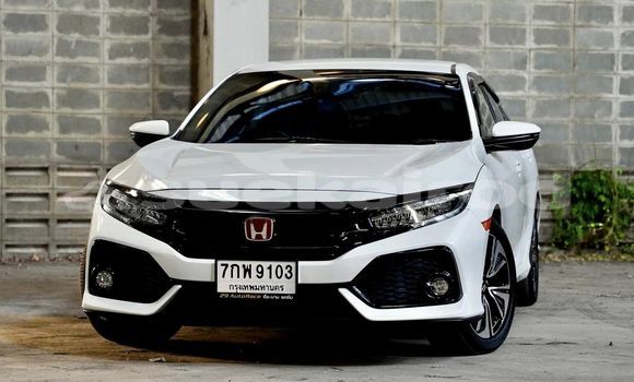 Buy Used Honda Civic White Car in Bangkok in Bangkok