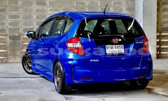 Buy Used Honda Jazz Blue Car in Bangkok in Bangkok Buy Used Honda Jazz Blue Car in Bangkok in Bangkok