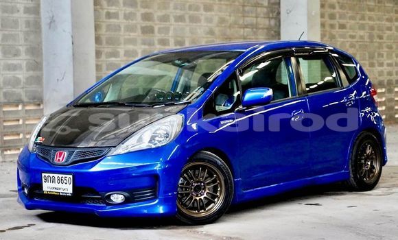Buy Used Honda Jazz Blue Car in Bangkok in Bangkok Buy Used Honda Jazz Blue Car in Bangkok in Bangkok