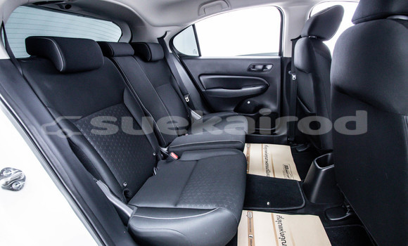 Buy Used Honda City White Car in Bangkok in Bangkok Buy Used Honda City White Car in Bangkok in Bangkok