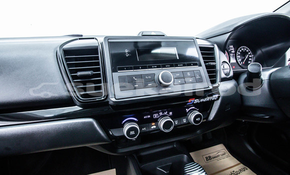 Buy Used Honda City White Car in Bangkok in Bangkok Buy Used Honda City White Car in Bangkok in Bangkok