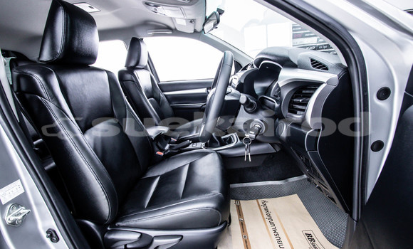 Buy Used Toyota Hiluxe Revo Other Car in Bangkok in Bangkok Buy Used Toyota Hiluxe Revo Other Car in Bangkok in Bangkok