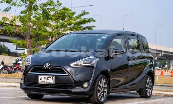 Buy Used Toyota Sienta Black Car in Bangkok in Bangkok Buy Used Toyota Sienta Black Car in Bangkok in Bangkok
