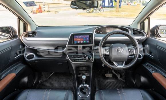Buy Used Toyota Sienta Black Car in Bangkok in Bangkok Buy Used Toyota Sienta Black Car in Bangkok in Bangkok