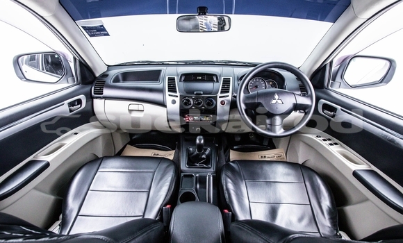 Buy Used Mitsubishi Pajero Sport White Car in Bangkok in Bangkok Buy Used Mitsubishi Pajero Sport White Car in Bangkok in Bangkok