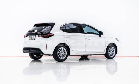 Buy Used Honda City White Car in Bangkok in Bangkok Buy Used Honda City White Car in Bangkok in Bangkok