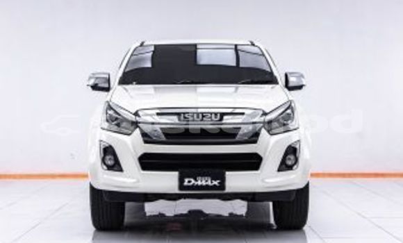 Buy Used Isuzu D-Max White Car in Bangkok in Bangkok Buy Used Isuzu D-Max White Car in Bangkok in Bangkok