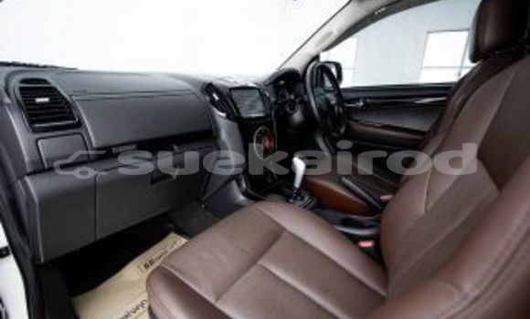 Buy Used Isuzu D-Max White Car in Bangkok in Bangkok Buy Used Isuzu D-Max White Car in Bangkok in Bangkok