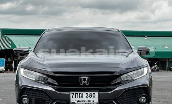 ซื้อ รถมือสอง Honda Civic อื่น ๆ รถยนต์ ใน %{เมือง} ใน กรุงเทพมหานคร