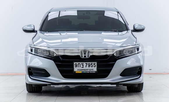 ซื้อ รถมือสอง Honda Accord อื่น ๆ รถยนต์ ใน %{เมือง} ใน กรุงเทพมหานคร