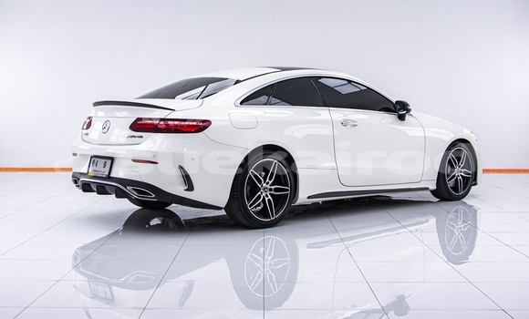 ซื้อ รถมือสอง Mercedes-Benz E-Classe ขาว รถยนต์ ใน %{เมือง} ใน กรุงเทพมหานคร ซื้อ รถมือสอง Mercedes-Benz E-Classe ขาว รถยนต์ ใน %{เมือง} ใน กรุงเทพมหานคร