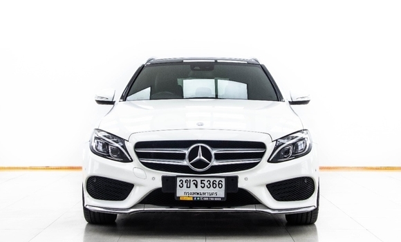 ซื้อ รถมือสอง Mercedes‒Benz C–Class ขาว รถยนต์ ใน %{เมือง} ใน กรุงเทพมหานคร