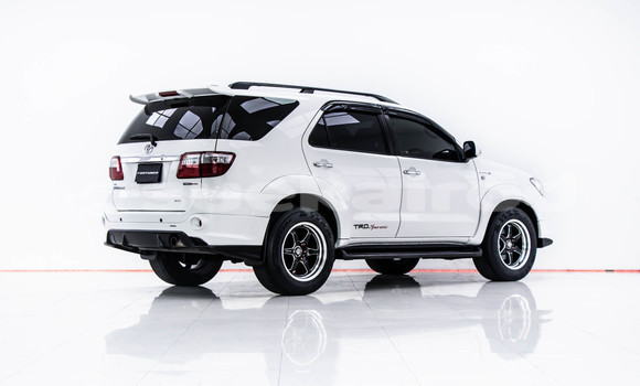 ซื้อ รถมือสอง Toyota Fortuner ขาว รถยนต์ ใน %{เมือง} ใน กรุงเทพมหานคร ซื้อ รถมือสอง Toyota Fortuner ขาว รถยนต์ ใน %{เมือง} ใน กรุงเทพมหานคร