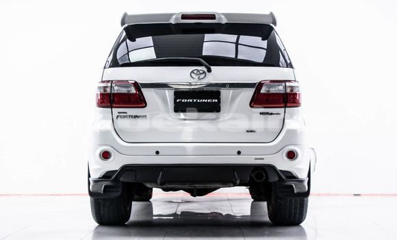 ซื้อ รถมือสอง Toyota Fortuner ขาว รถยนต์ ใน %{เมือง} ใน กรุงเทพมหานคร ซื้อ รถมือสอง Toyota Fortuner ขาว รถยนต์ ใน %{เมือง} ใน กรุงเทพมหานคร
