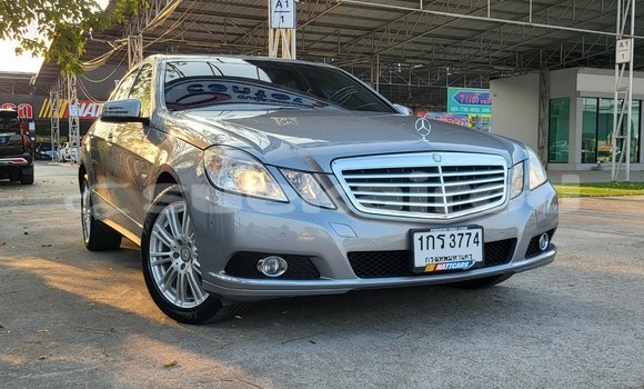 Buy Used Mercedes-Benz E-Classe Other Car in Bangkok in Bangkok Buy Used Mercedes-Benz E-Classe Other Car in Bangkok in Bangkok