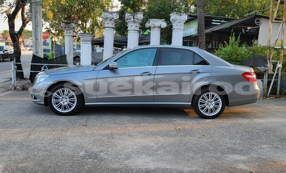 Buy Used Mercedes-Benz E-Classe Other Car in Bangkok in Bangkok Buy Used Mercedes-Benz E-Classe Other Car in Bangkok in Bangkok