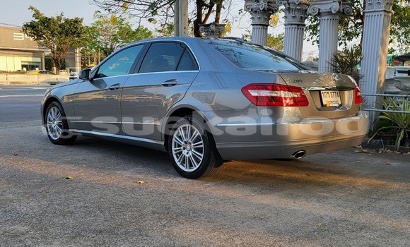 Buy Used Mercedes-Benz E-Classe Other Car in Bangkok in Bangkok Buy Used Mercedes-Benz E-Classe Other Car in Bangkok in Bangkok