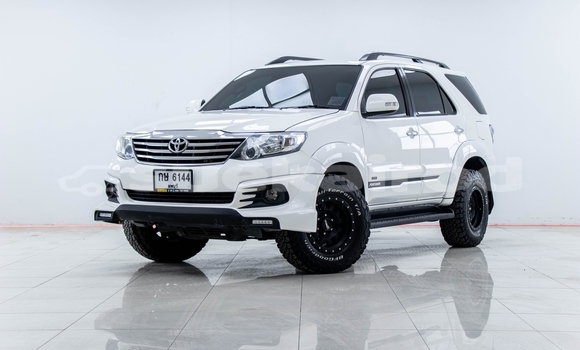 ซื้อ รถมือสอง Toyota Fortuner ขาว รถยนต์ ใน %{เมือง} ใน กรุงเทพมหานคร ซื้อ รถมือสอง Toyota Fortuner ขาว รถยนต์ ใน %{เมือง} ใน กรุงเทพมหานคร