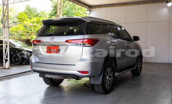 ซื้อ รถมือสอง Toyota Fortuner เงิน รถยนต์ ใน %{เมือง} ใน กรุงเทพมหานคร ซื้อ รถมือสอง Toyota Fortuner เงิน รถยนต์ ใน %{เมือง} ใน กรุงเทพมหานคร