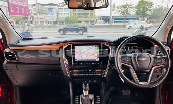 ซื้อ รถมือสอง Isuzu MU-X สีแดง รถยนต์ ใน %{เมือง} ใน กรุงเทพมหานคร ซื้อ รถมือสอง Isuzu MU-X สีแดง รถยนต์ ใน %{เมือง} ใน กรุงเทพมหานคร