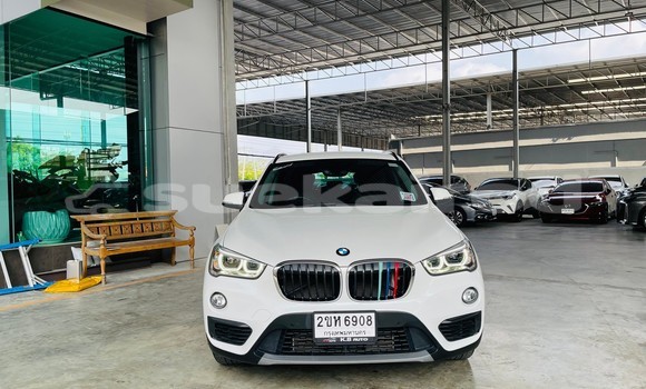 Buy Used BMW X1 White Car in Bangkok in Bangkok