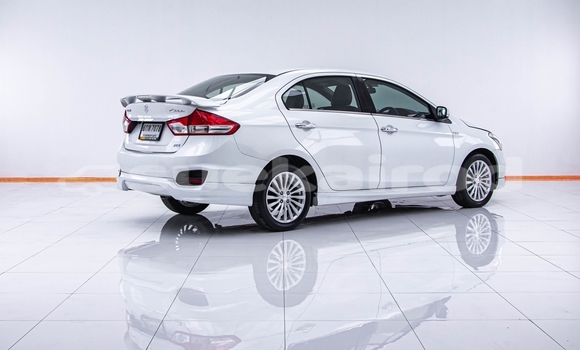 ซื้อ รถมือสอง Suzuki Ciaz ขาว รถยนต์ ใน %{เมือง} ใน กรุงเทพมหานคร ซื้อ รถมือสอง Suzuki Ciaz ขาว รถยนต์ ใน %{เมือง} ใน กรุงเทพมหานคร
