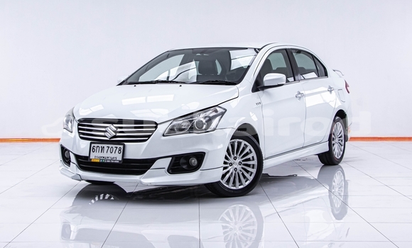 ซื้อ รถมือสอง Suzuki Ciaz ขาว รถยนต์ ใน %{เมือง} ใน กรุงเทพมหานคร ซื้อ รถมือสอง Suzuki Ciaz ขาว รถยนต์ ใน %{เมือง} ใน กรุงเทพมหานคร