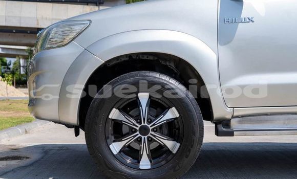 Buy Used Toyota Vitz Other Car in Bangkok in Bangkok Buy Used Toyota Vitz Other Car in Bangkok in Bangkok