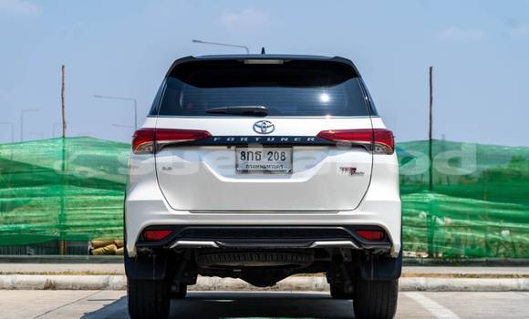 ซื้อ รถมือสอง Toyota Fortuner ขาว รถยนต์ ใน %{เมือง} ใน กรุงเทพมหานคร ซื้อ รถมือสอง Toyota Fortuner ขาว รถยนต์ ใน %{เมือง} ใน กรุงเทพมหานคร