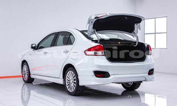 Buy Used Suzuki Ciaz White Car in Bangkok in Bangkok Buy Used Suzuki Ciaz White Car in Bangkok in Bangkok