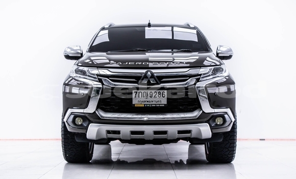 Buy Used Mitsubishi Pajero Sport Brown Car in Bangkok in Bangkok