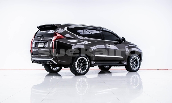 Buy Used Mitsubishi Pajero Sport Brown Car in Bangkok in Bangkok Buy Used Mitsubishi Pajero Sport Brown Car in Bangkok in Bangkok