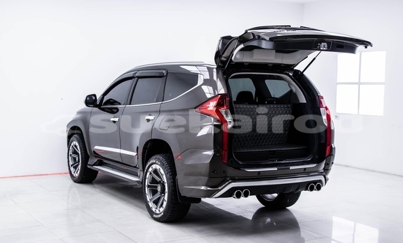 Buy Used Mitsubishi Pajero Sport Brown Car in Bangkok in Bangkok Buy Used Mitsubishi Pajero Sport Brown Car in Bangkok in Bangkok