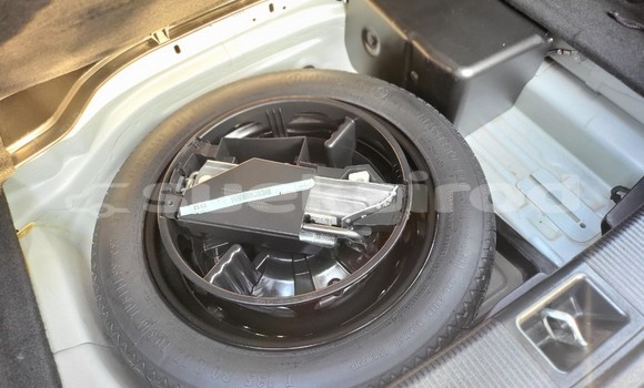 ซื้อ รถมือสอง Mercedes-Benz E-Classe ขาว รถยนต์ ใน %{เมือง} ใน กรุงเทพมหานคร ซื้อ รถมือสอง Mercedes-Benz E-Classe ขาว รถยนต์ ใน %{เมือง} ใน กรุงเทพมหานคร