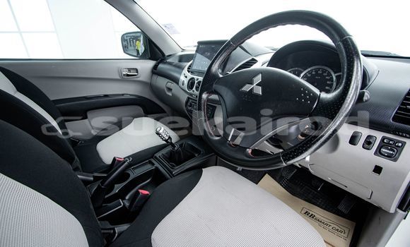 Buy Used Mitsubishi Triton White Car in Bangkok in Bangkok Buy Used Mitsubishi Triton White Car in Bangkok in Bangkok