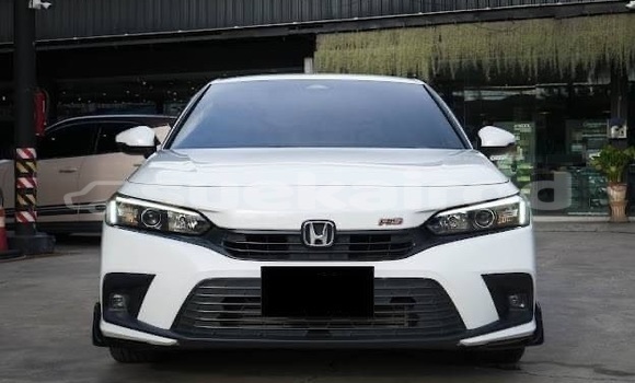 Buy Used Honda Civic White Car in Bangkok in Bangkok